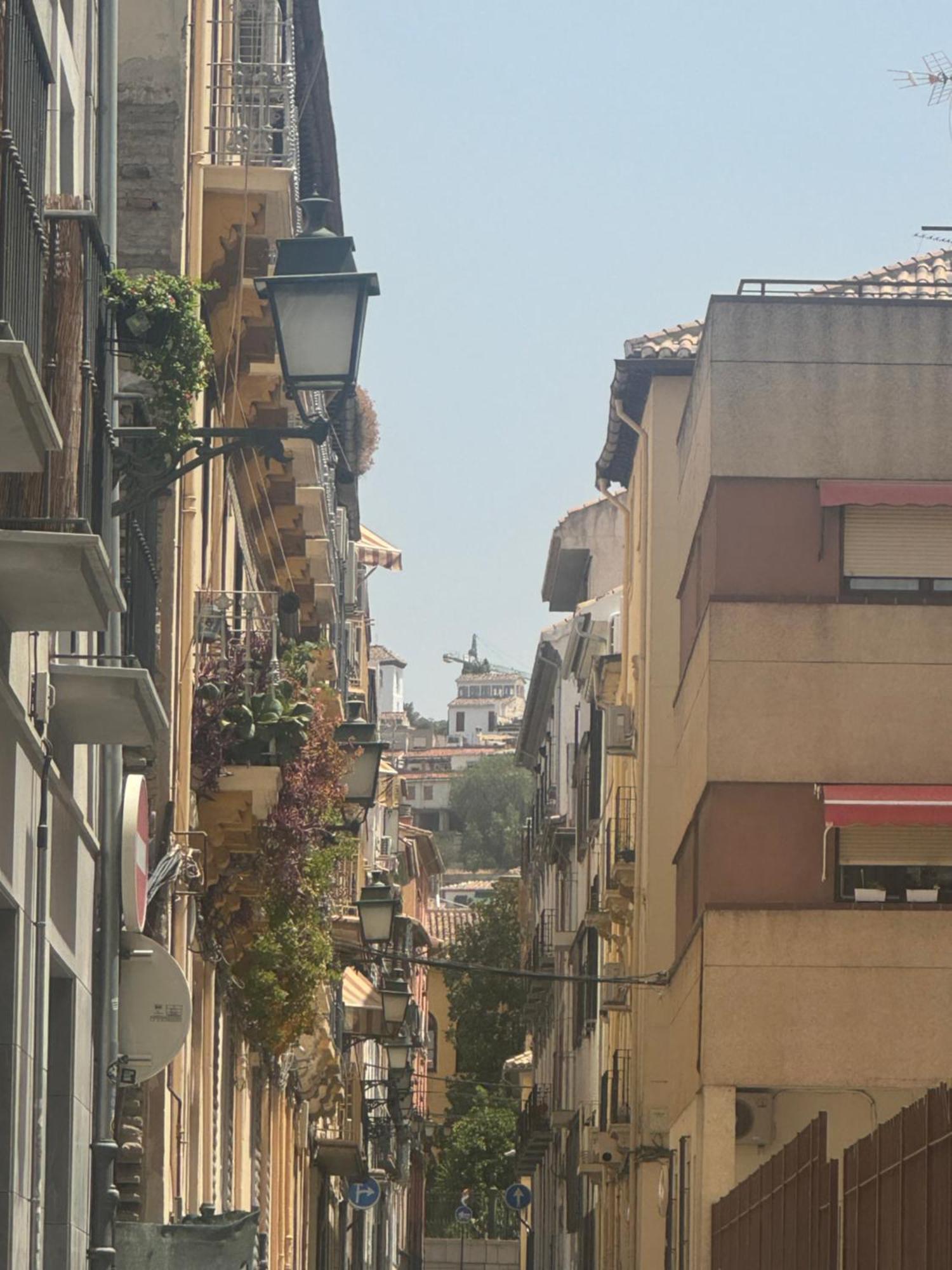 Apartamento Parking Vigilado Gratis Pleno Centro,cozy Picon Center *